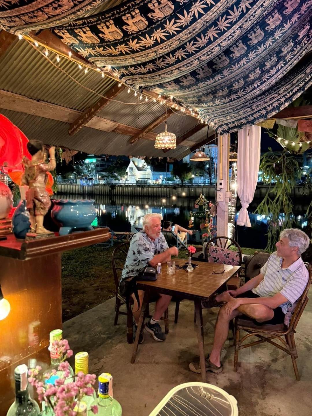 Ban Narai River Guesthouse Chiang Mai Exterior foto