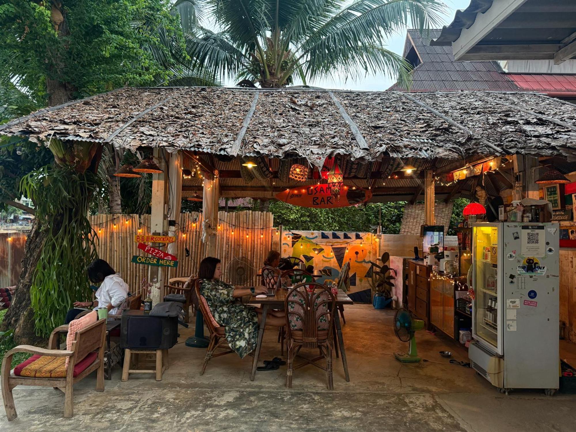 Ban Narai River Guesthouse Chiang Mai Exterior foto