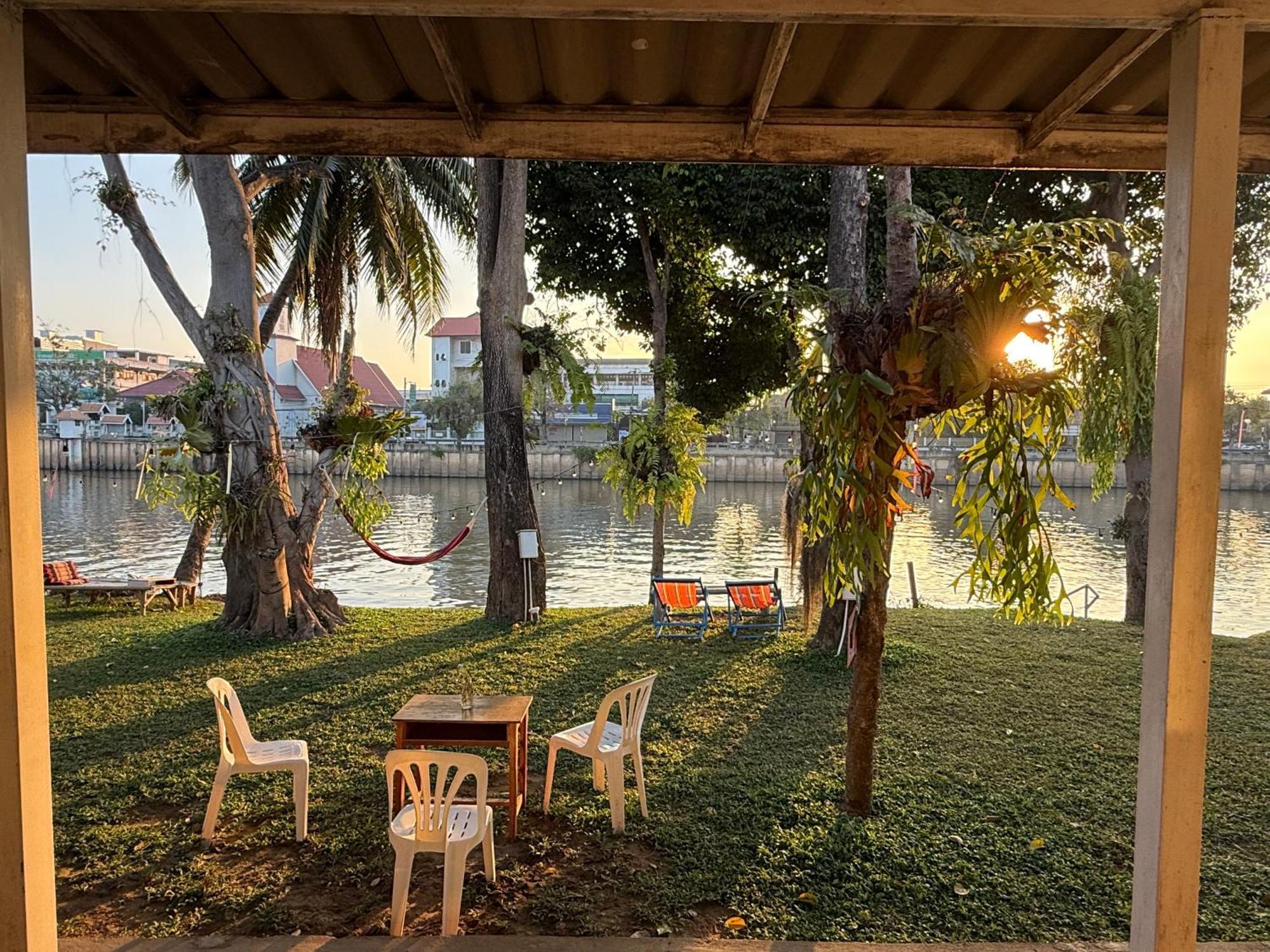 Ban Narai River Guesthouse Chiang Mai Exterior foto